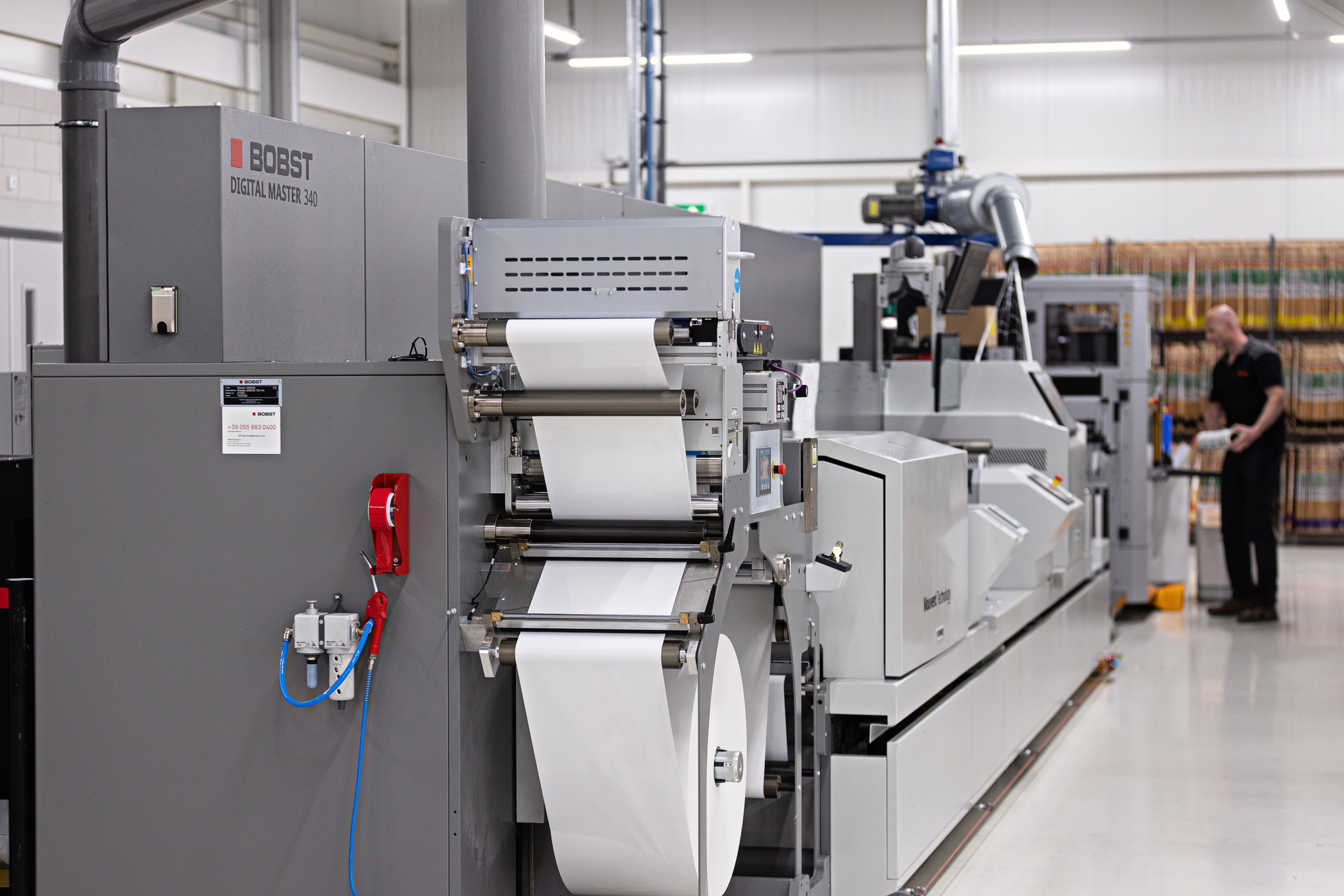 Bobst Werken op de Bobst digital Master 340